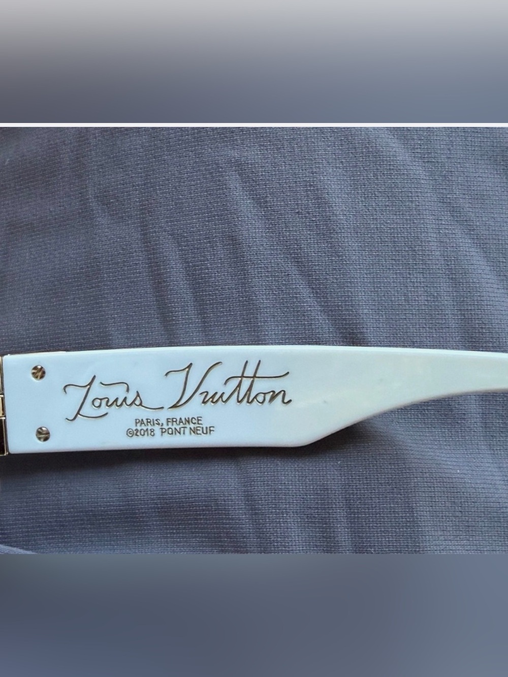 Louis Vuitton Fashion White Sunglasses - Picture 7 of 10